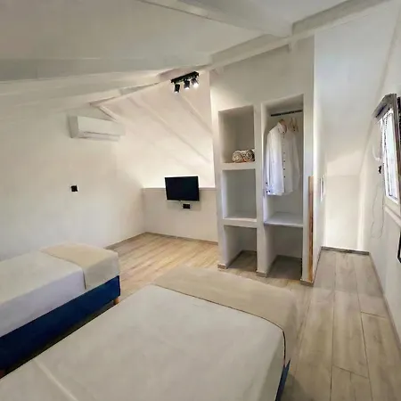 Apart Otel Hestia Roda (Corfu)