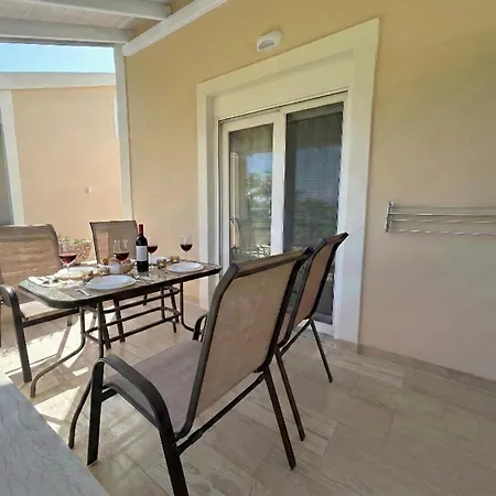 Apartahotel Hestia 3*